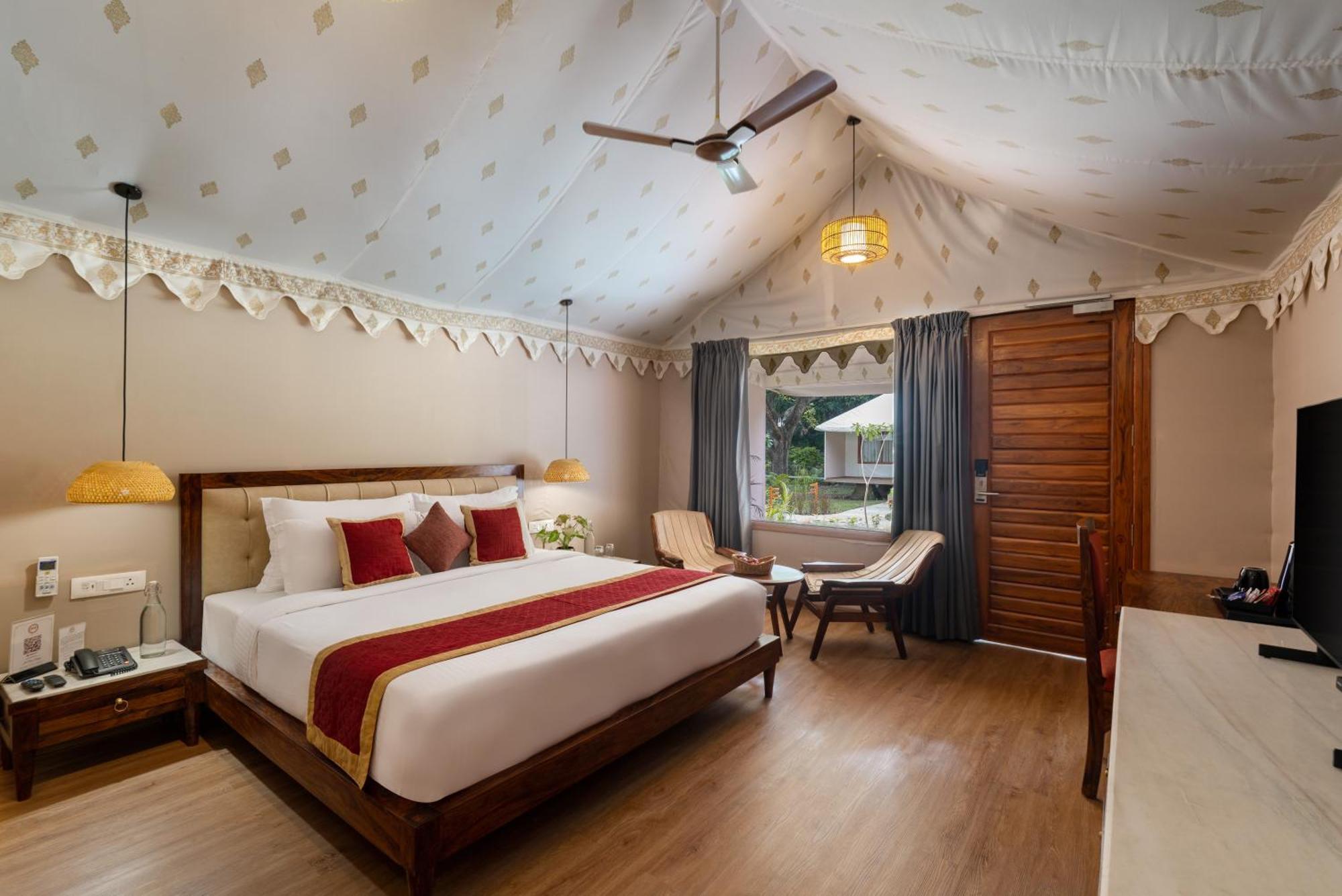 Aranya Vilas - A Nature Resort Udaipur Exterior foto